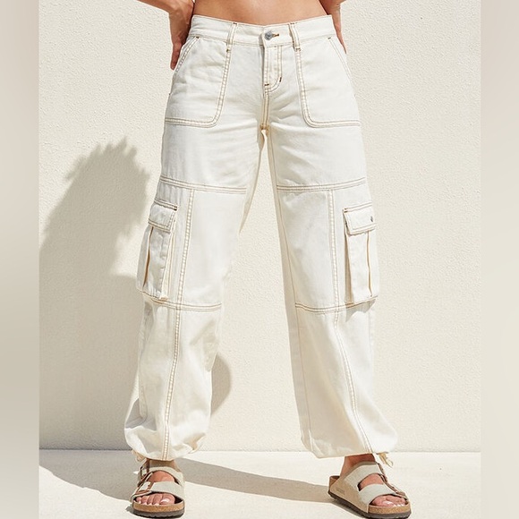 PacSun Pants - NWT pacsun low rise wide leg cargo pants size 26
